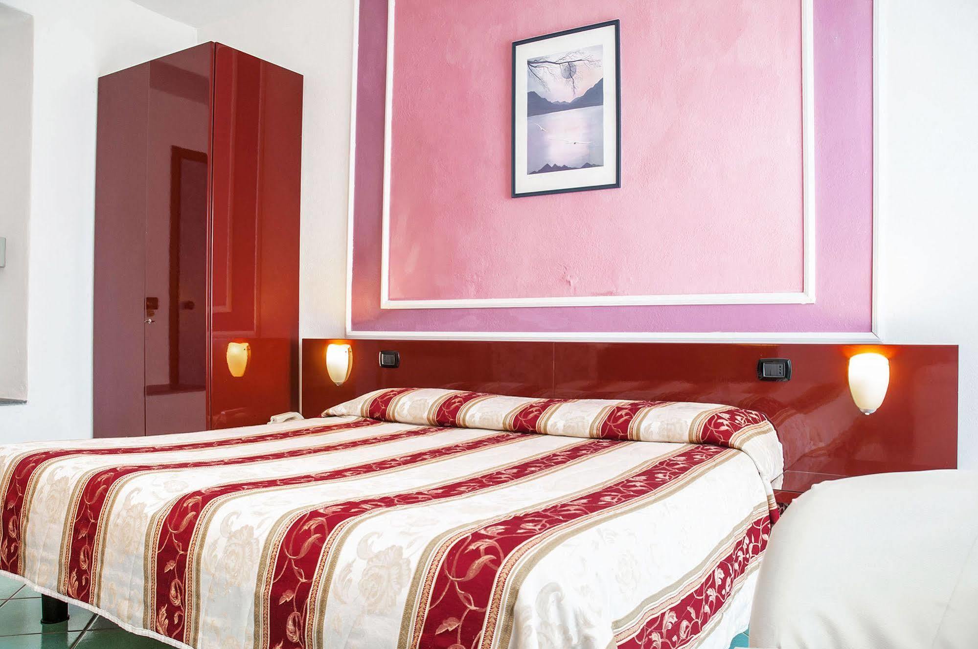 Hotel Annabelle Искья Экстерьер фото